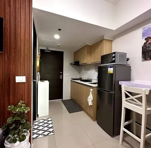 Apartment New & Spacious Unit In Qc W/ Wifi & Netflix Manila